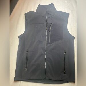 Duluth Trading Co Men's Charcoal Softshell Vest